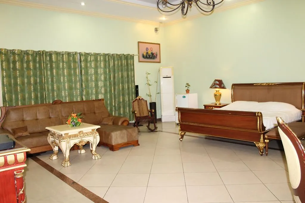 Prince Hotel