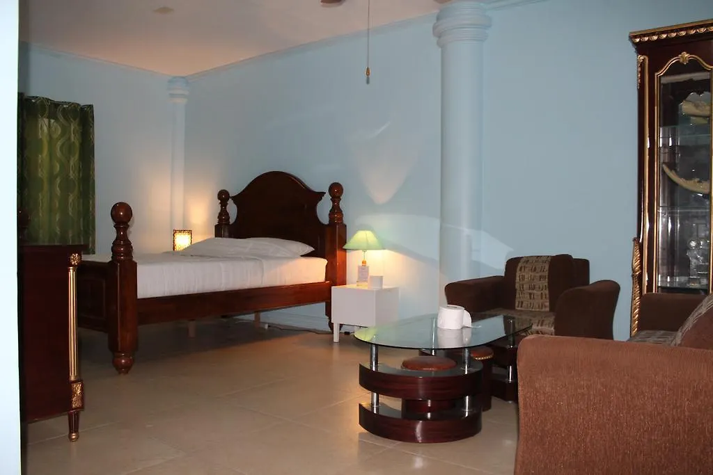 Prince Hotel