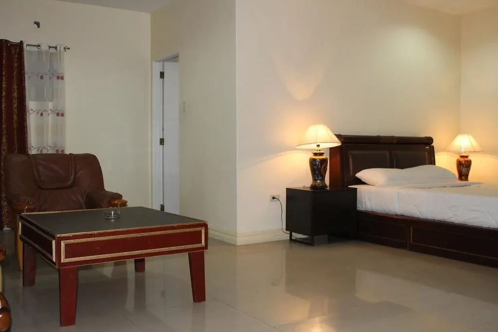 Prince Hotel 3*, Angeles Philippinen