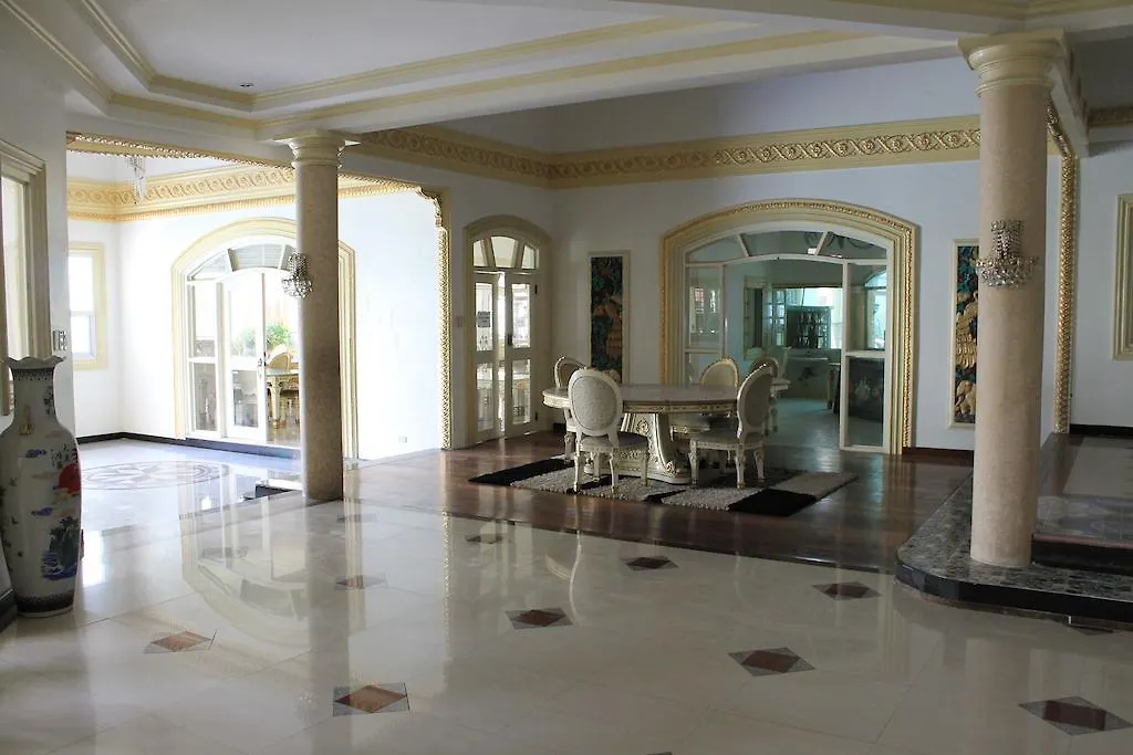 Prince Hotel